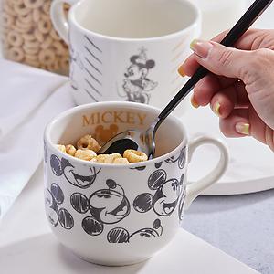 Jumbo 481.6ml Mickey Sketch Disney