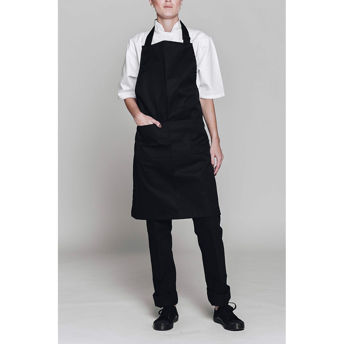 Delantal Pechera Negro by All in Chef