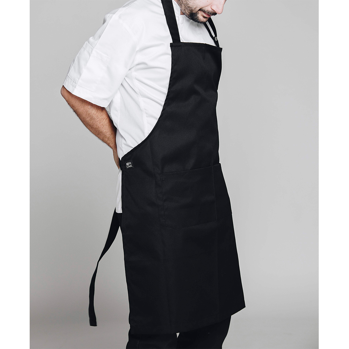 Delantal Pechera Negro by All in Chef