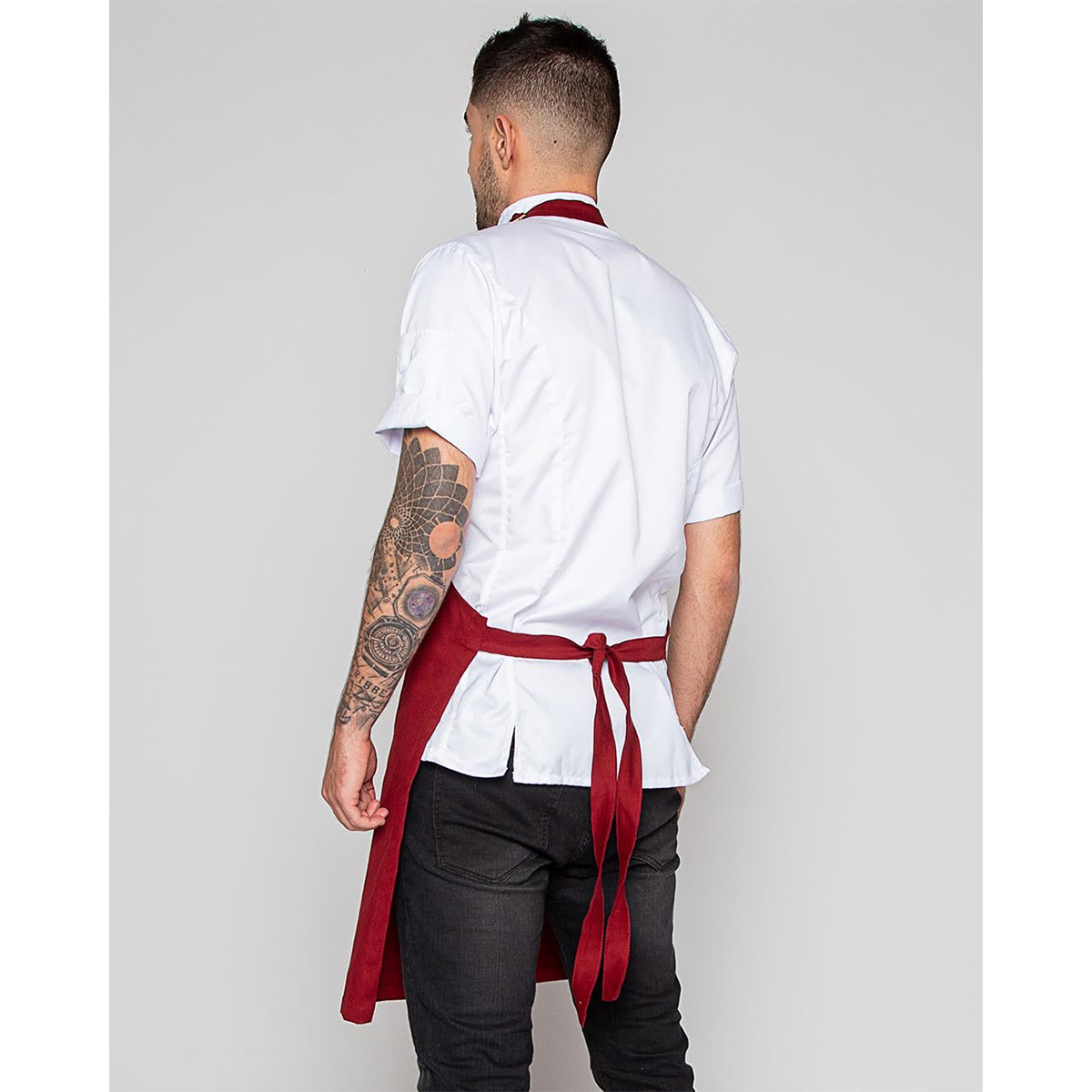 Delantal Pechera Vinotinto by All in Chef