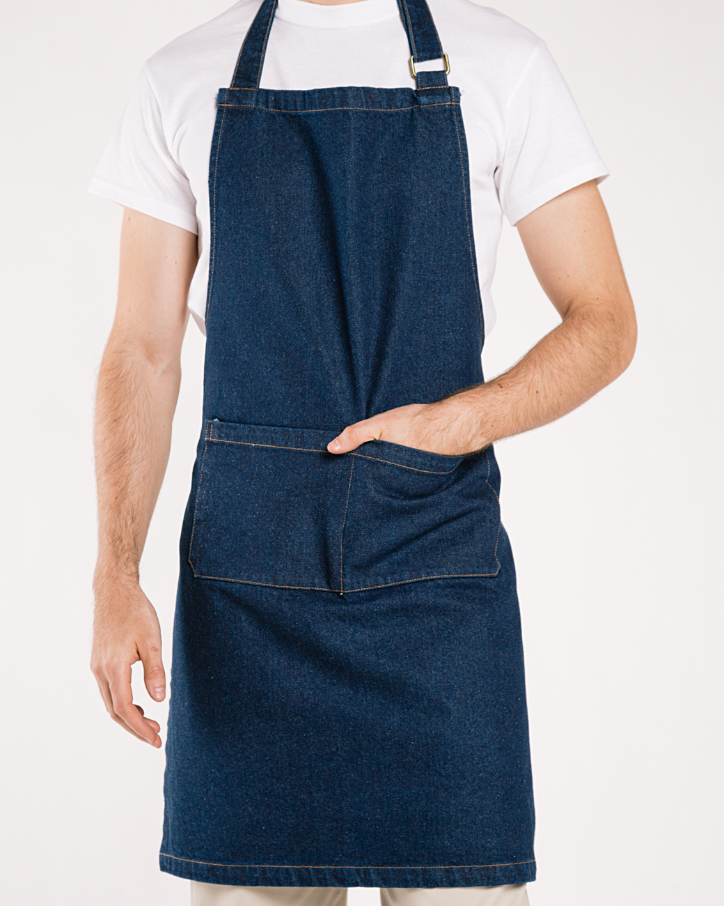 Delantal Pechera Jean Oscuro by All in Chef
