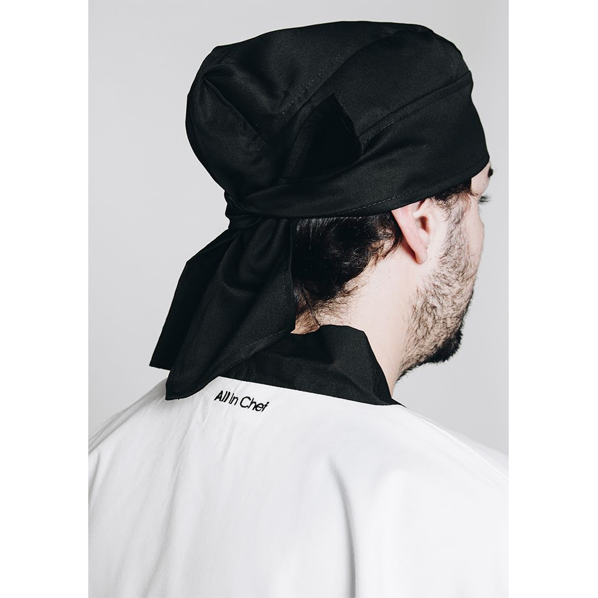 Gorro Chef Pirata Negro by All in Chef, uniformes, Hoteles y Restaurantes, Categorias