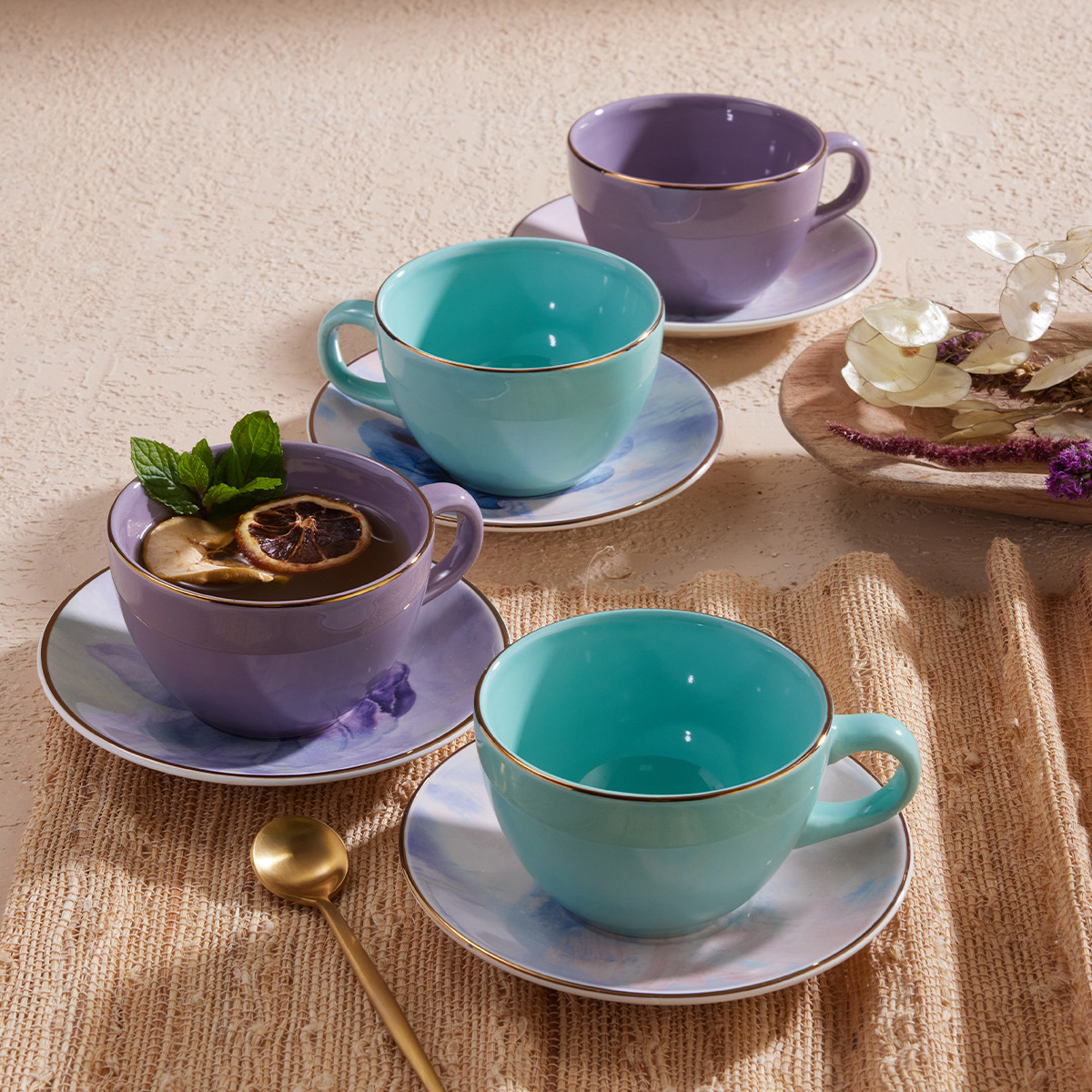 Set de Té 4 Puestos 8 Piezas 249.6ml Loreta